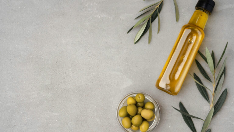 Aceite de Oliva Virgen Extra: El Tesoro del Mediterráneo en tu Cocina
