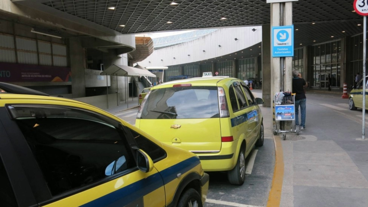 Descubre cómo optimizar tus gastos de transporte y ahorrar dinero con estrategias sencillas y efectivas.