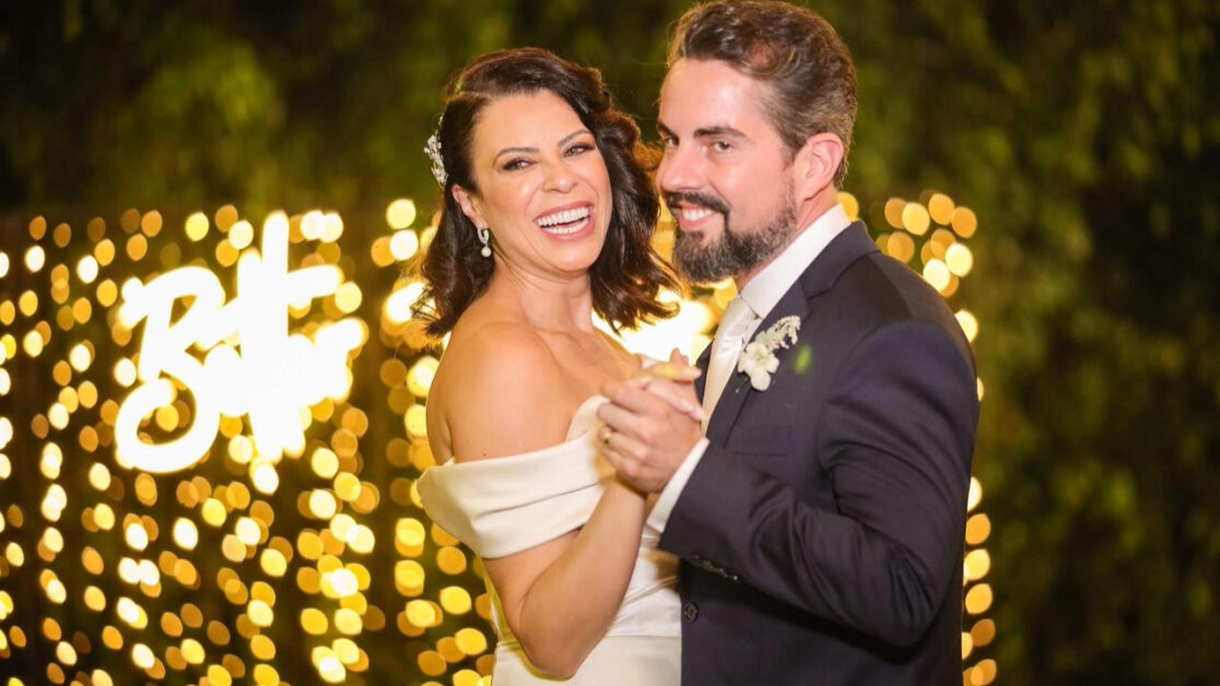 Festeggia l'amore e la complicità con idee creative ed emozionanti per il tuo anniversario di matrimonio.