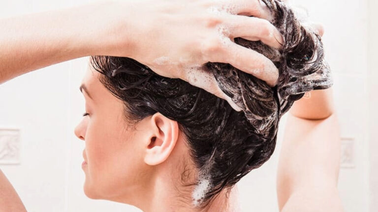 Capelli sani: consigli essenziali per prendersi cura dei propri capelli e garantire un aspetto splendido