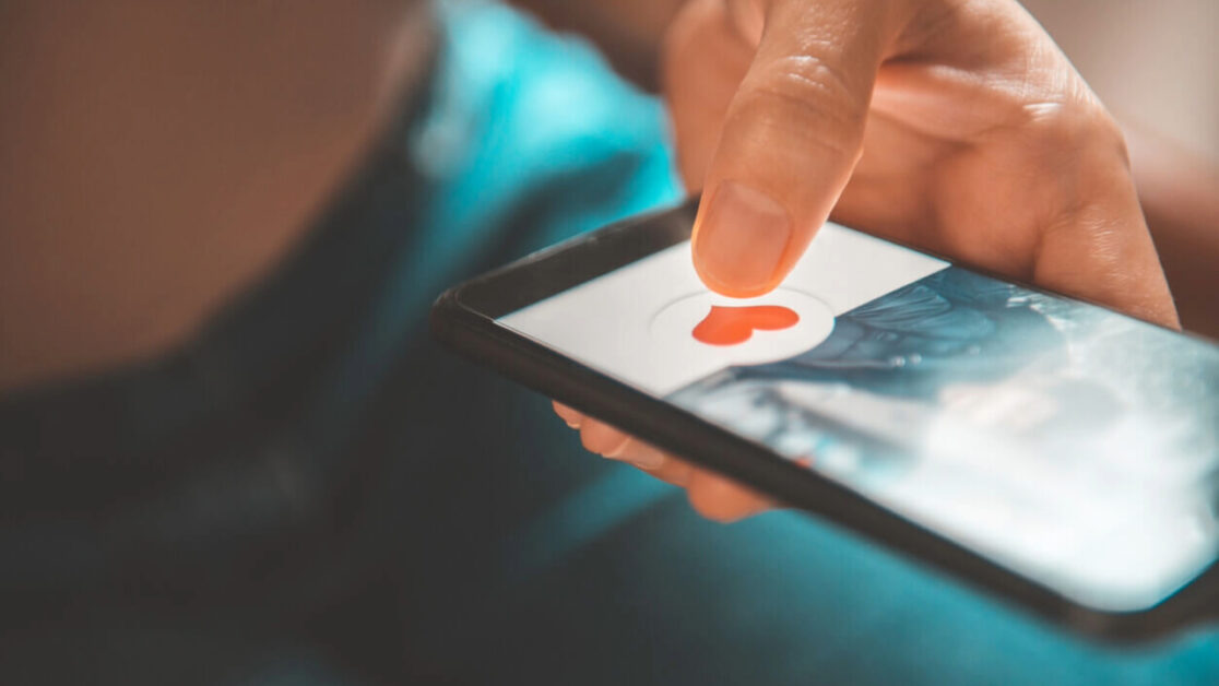 Descubra aplicativos feitos para conectar pais solteiros que valorizam a família e buscam um relacionamento sincero.