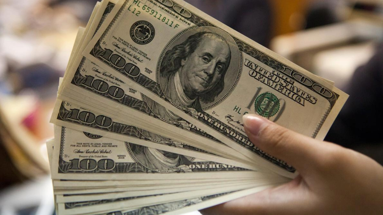 Descubra como transformar seu tempo livre em lucros reais com plataformas internacionais que pagam em dólar. Veja quais sites valem a pena e como começar a lucrar online ainda hoje.